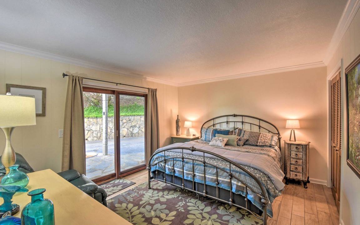 Photo of Bedroom in Sky Valley