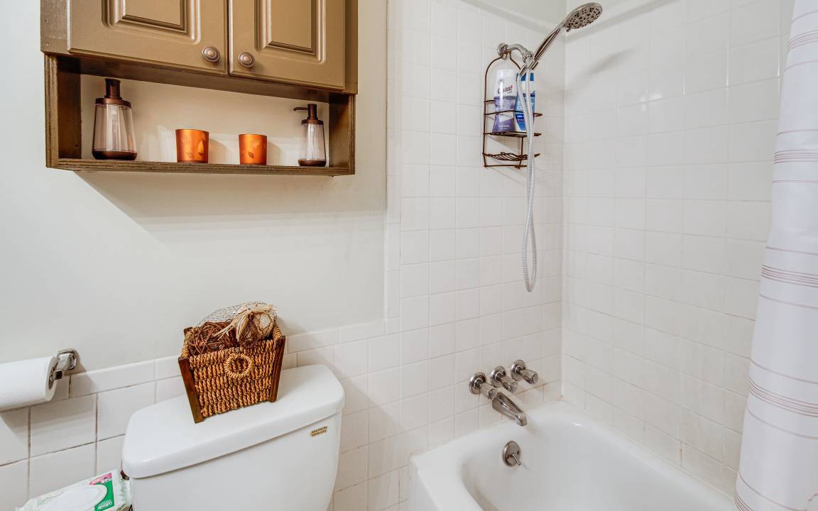 Photo of Bathroom in Tougaloo