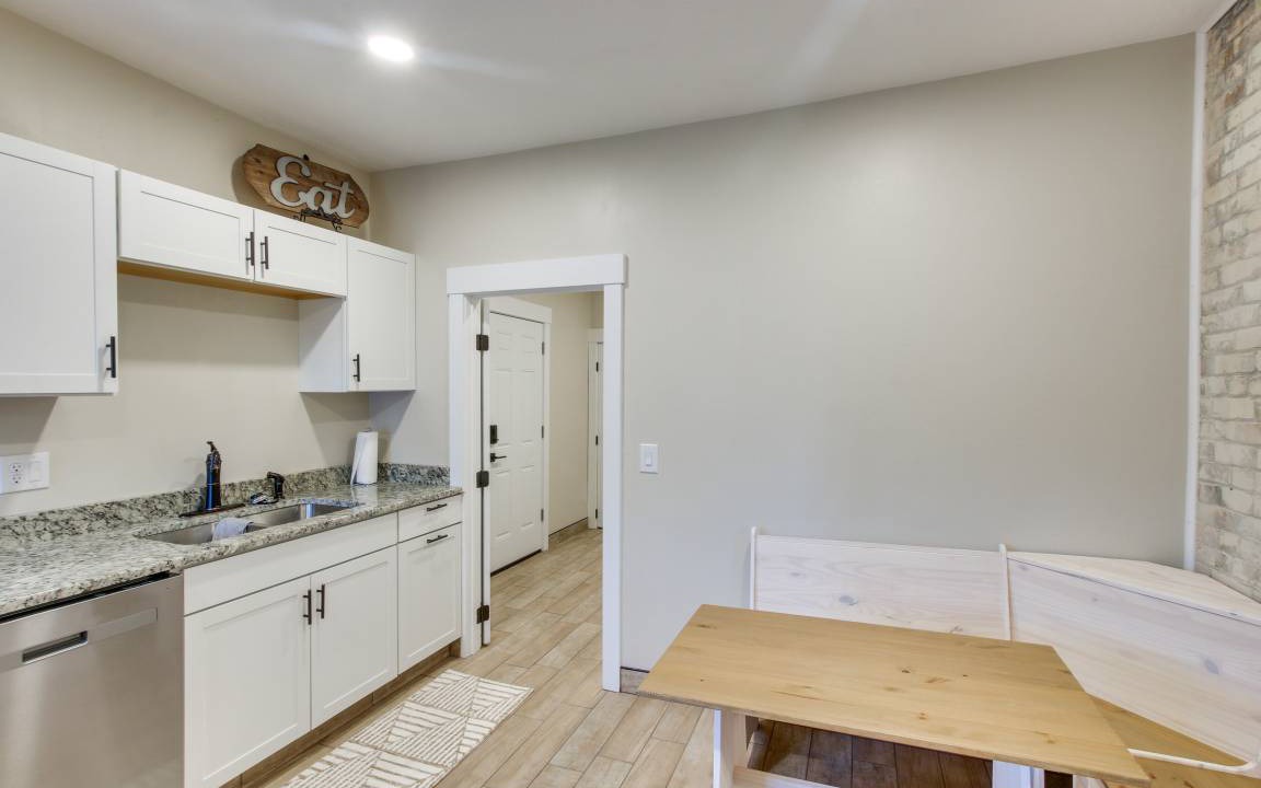 Photo of Kitchen in Logan