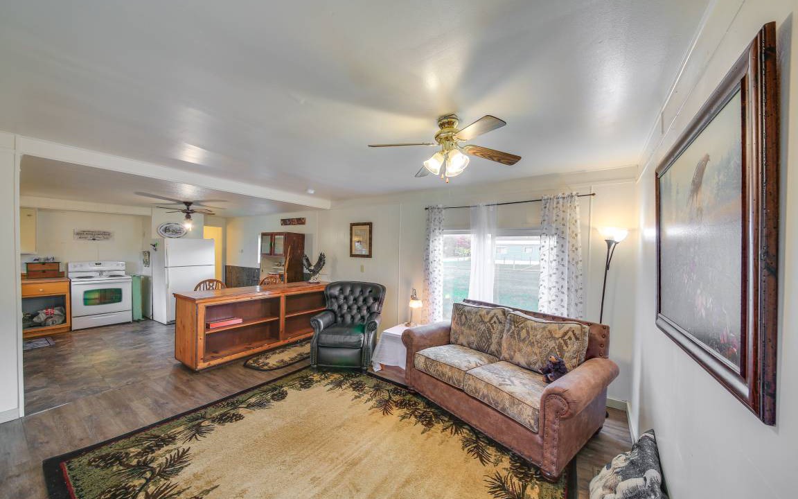 Photo of Livingroom in Libby