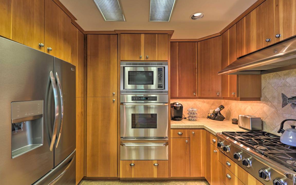 Photo of Kitchen in West Glacier