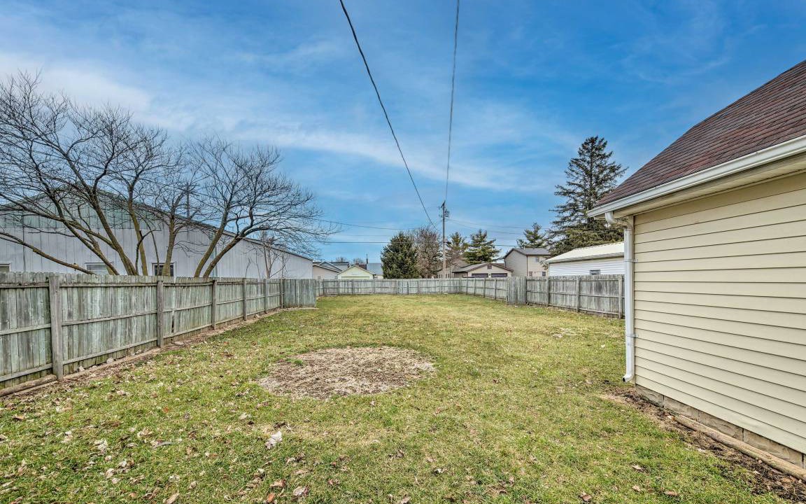 Photo of Others in Urbana