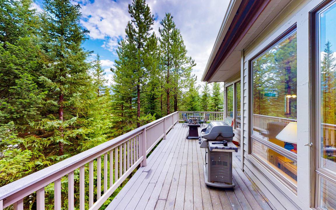 Photo of Patio Balcony in Big Sky