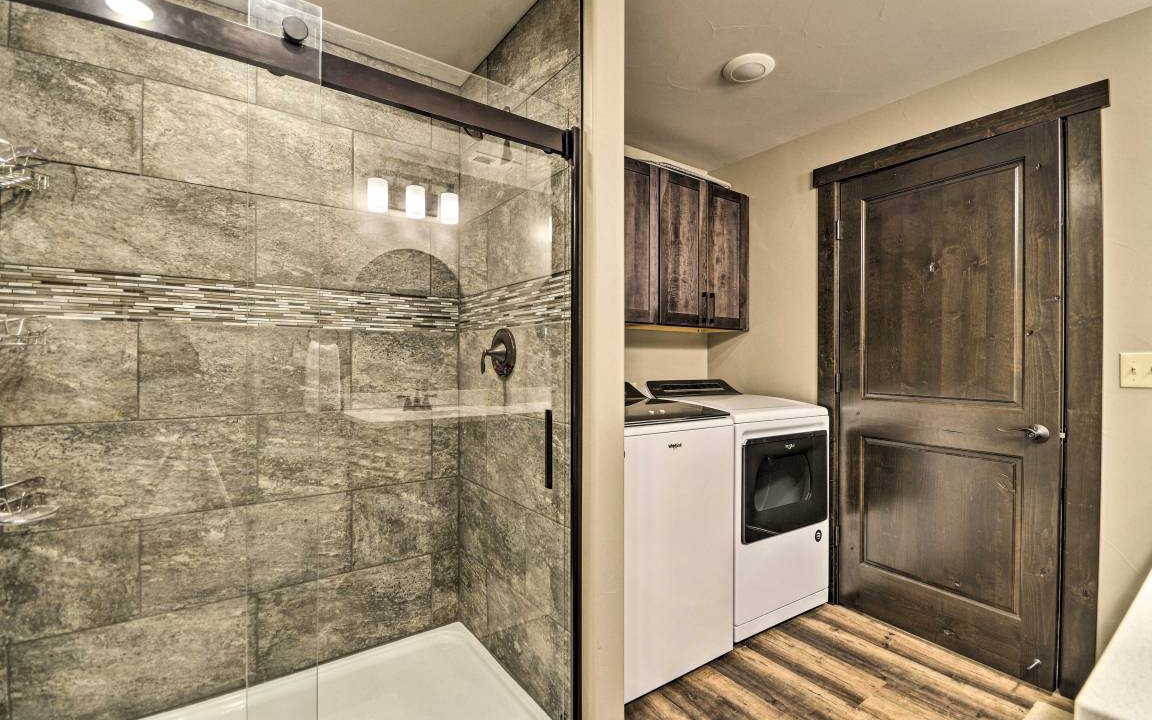 Photo of Bathroom in McLeod