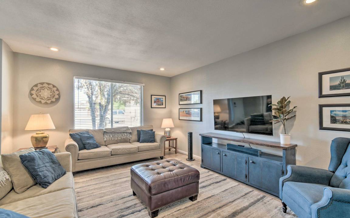 Photo of Livingroom in Dobson Ranch