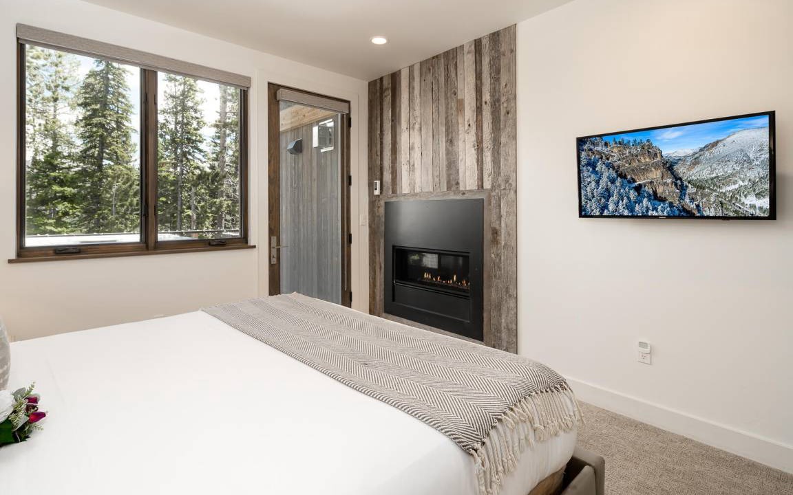 Photo of Bedroom in Big Sky