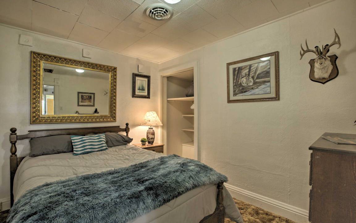 Photo of Bedroom in Ten Sleep