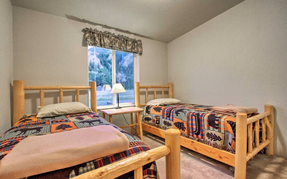 Photo of Bedroom in Cascade