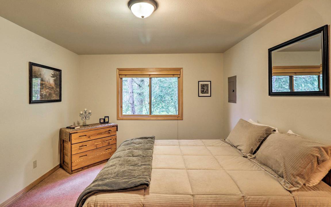 Photo of Bedroom in Trego