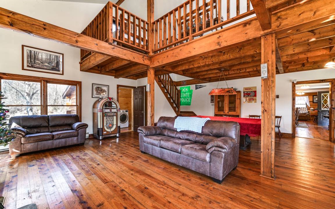 Photo of Livingroom in Mount Union