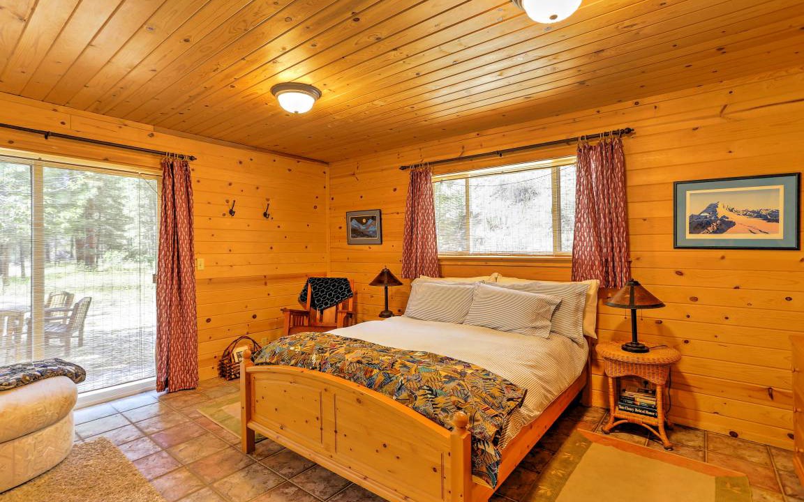 Photo of Bedroom in Winthrop