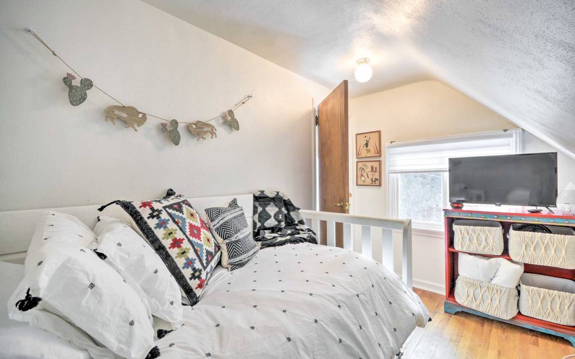 Photo of Bedroom in Thermopolis