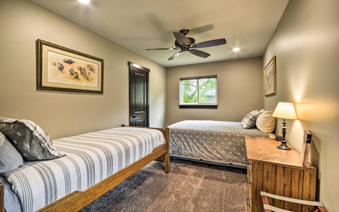 Photo of Bedroom in McLeod