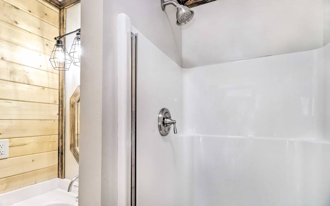 Photo of Bathroom in Elizabeth
