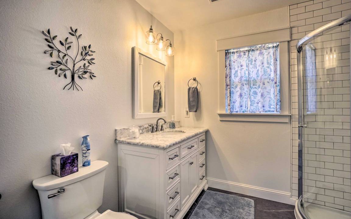 Photo of Bathroom in Cheyenne