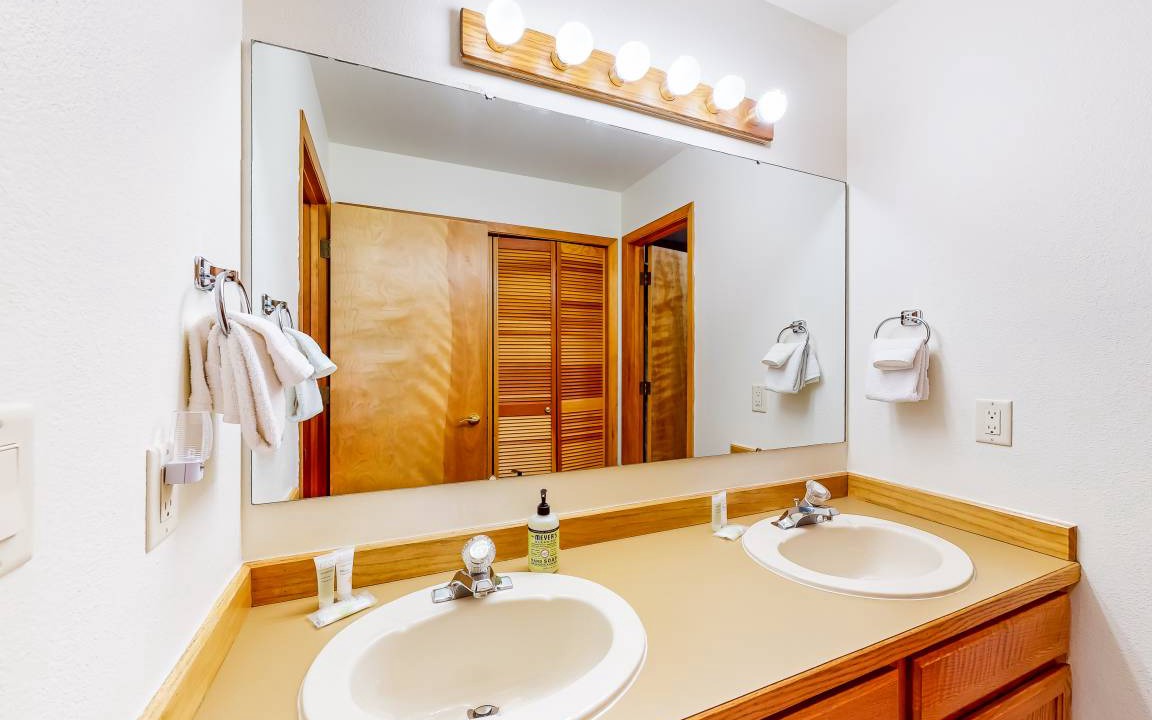 Photo of Bathroom in Big Sky