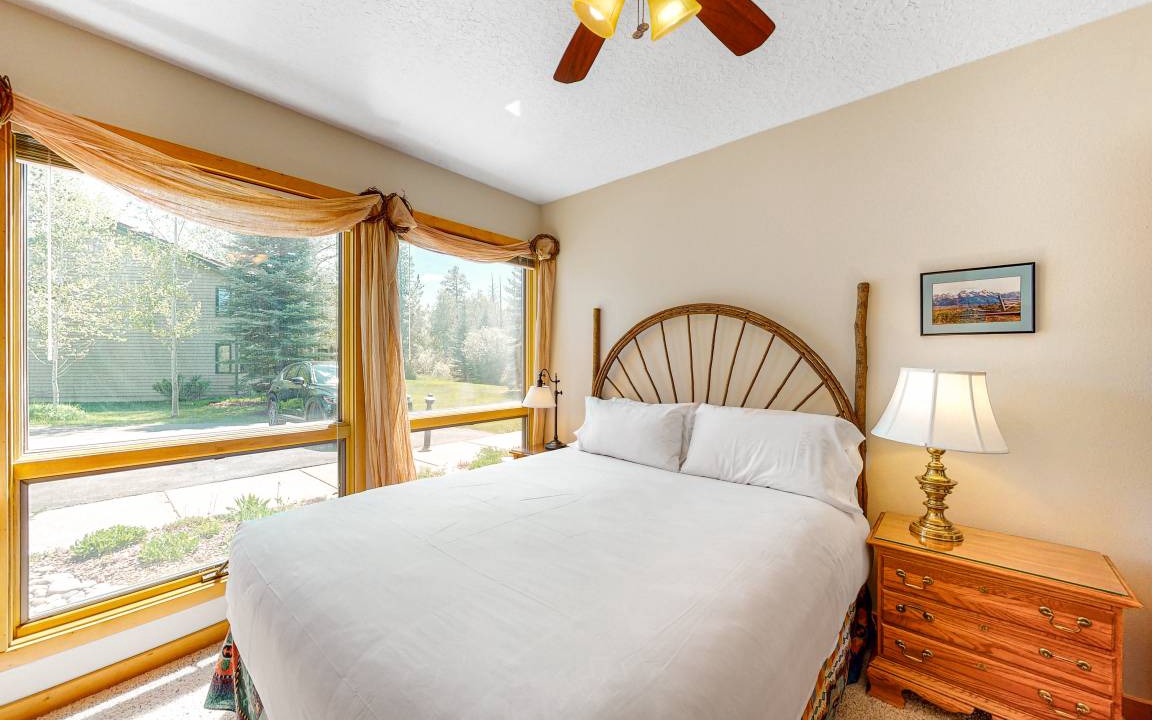 Photo of Bedroom in Moose Wilson Road