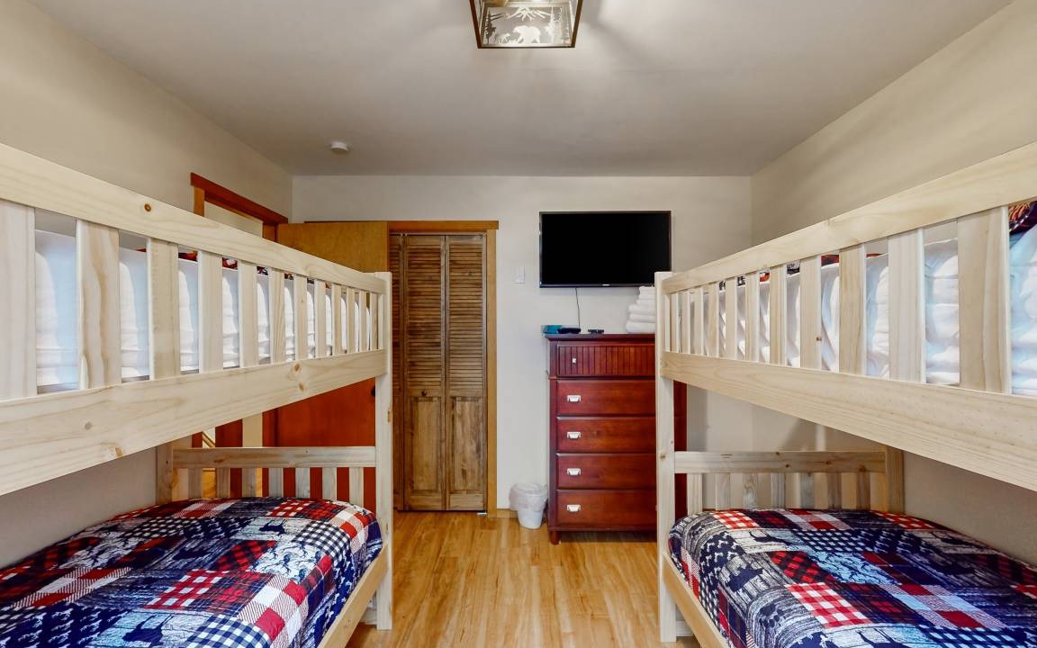 Photo of Bedroom in Village at Camelback