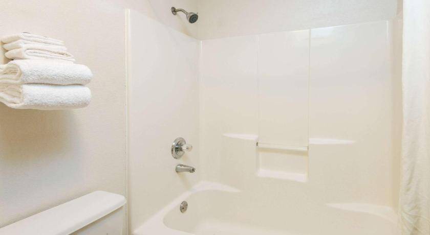 Photo of Bathroom in Richfield