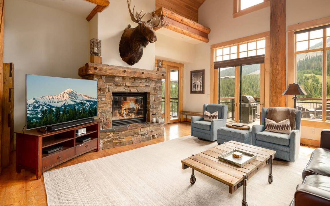 Photo of Livingroom in Saddle Ridge