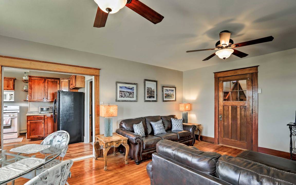 Photo of Livingroom in Lovell