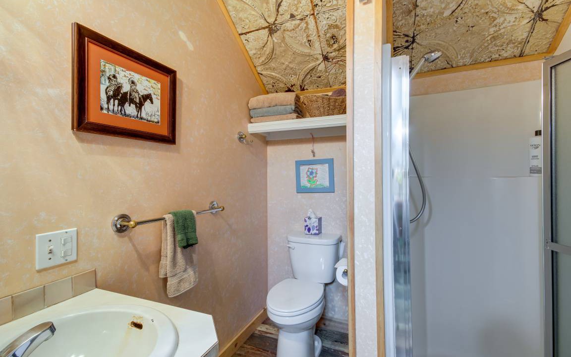 Photo of Bathroom in Livingston