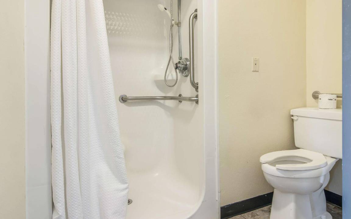 Photo of Bathroom in Alliance