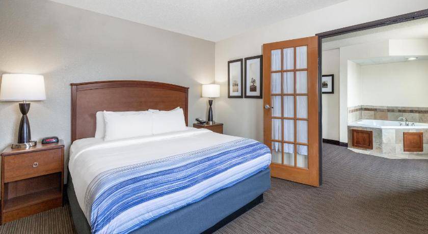 Photo of Bedroom in Dickinson