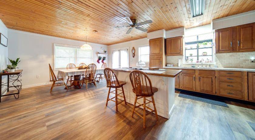 Photo of Kitchen in North Jackson