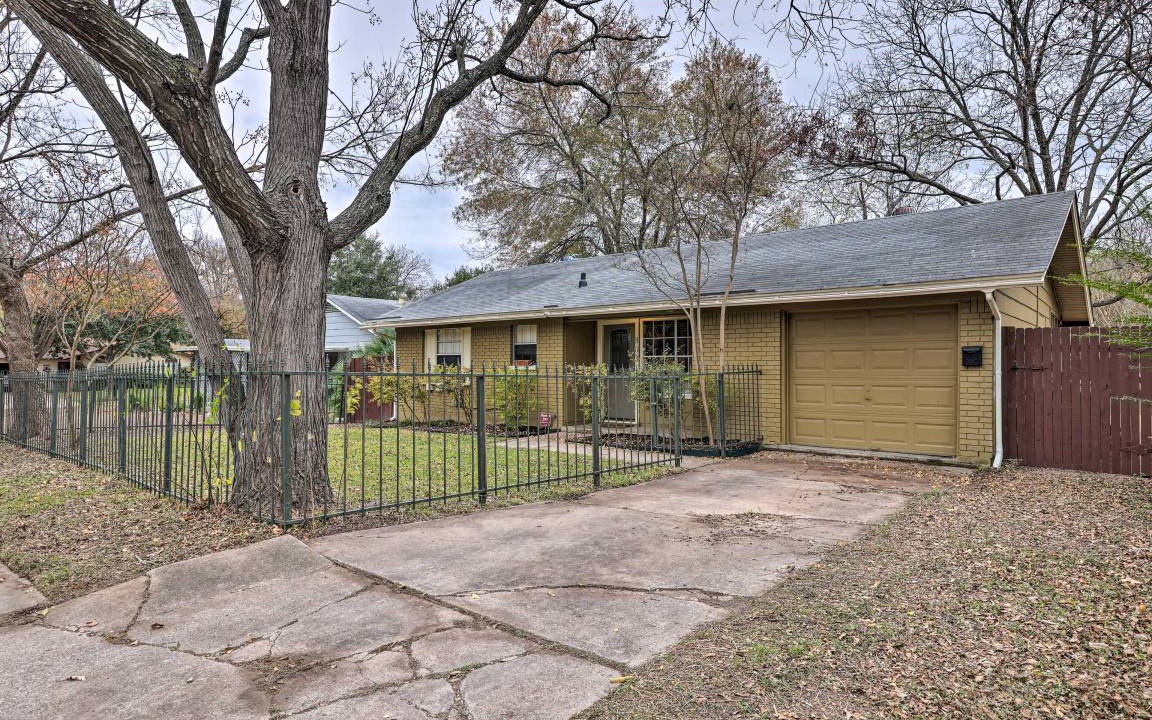Photo of Others in Austin