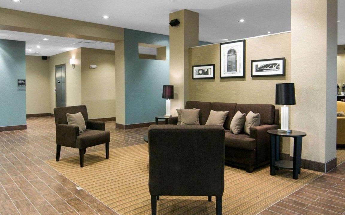 Photo of Livingroom in Ames