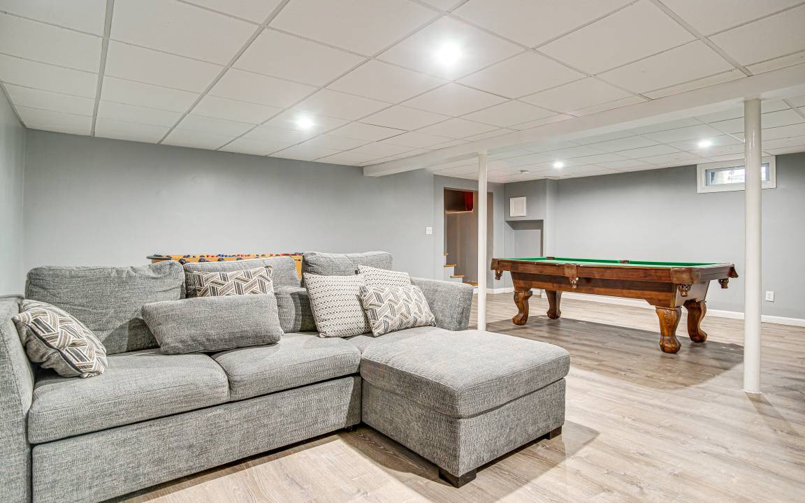 Photo of Livingroom in East Falmouth