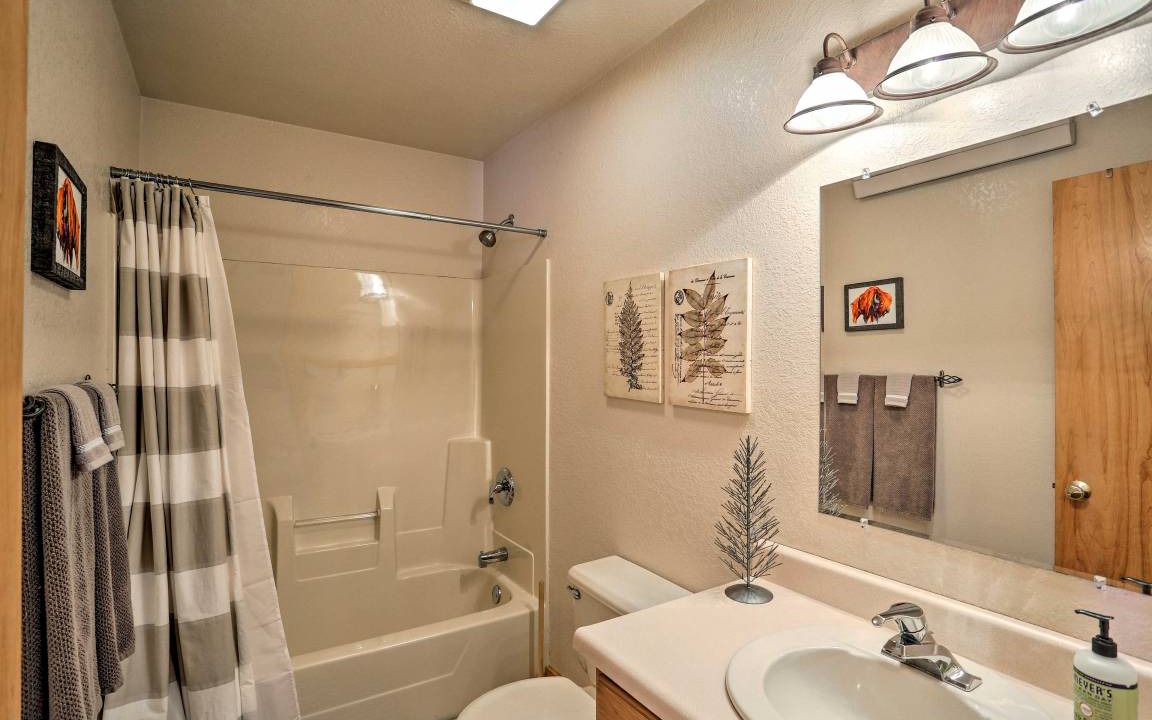 Photo of Bathroom in Lead