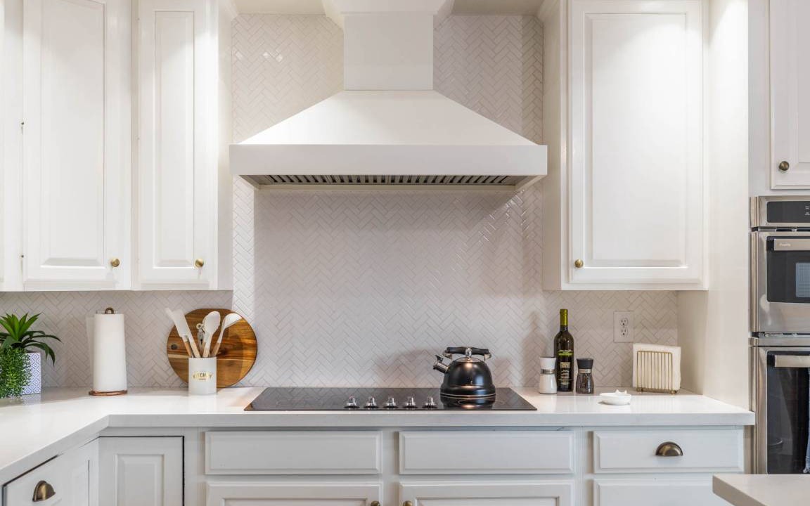 Photo of Kitchen in Val Vista Lakes