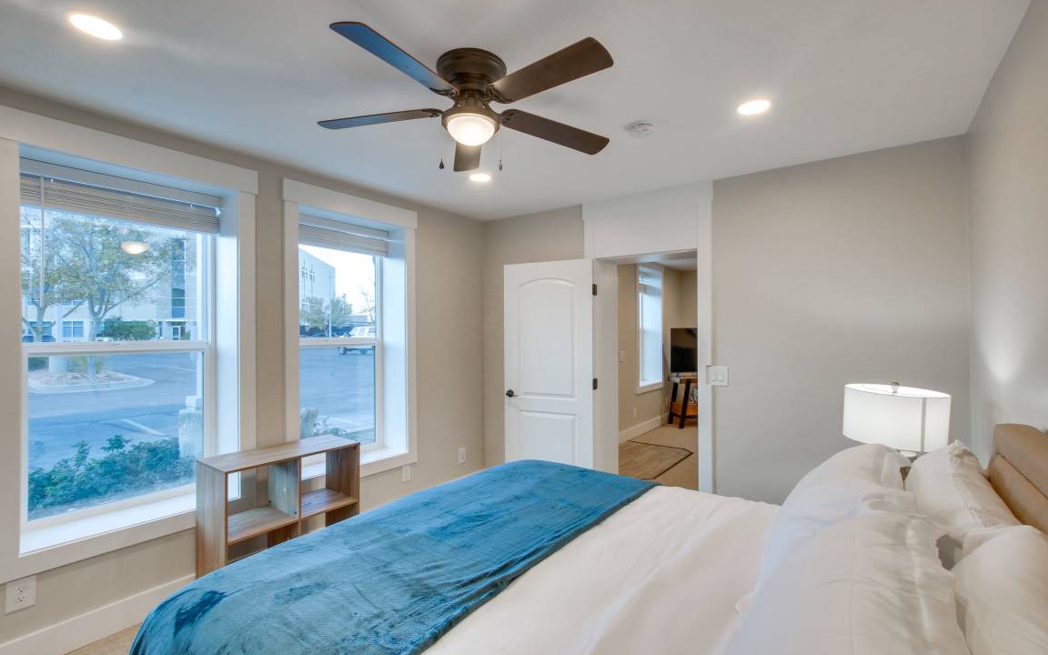 Photo of Bedroom in Logan