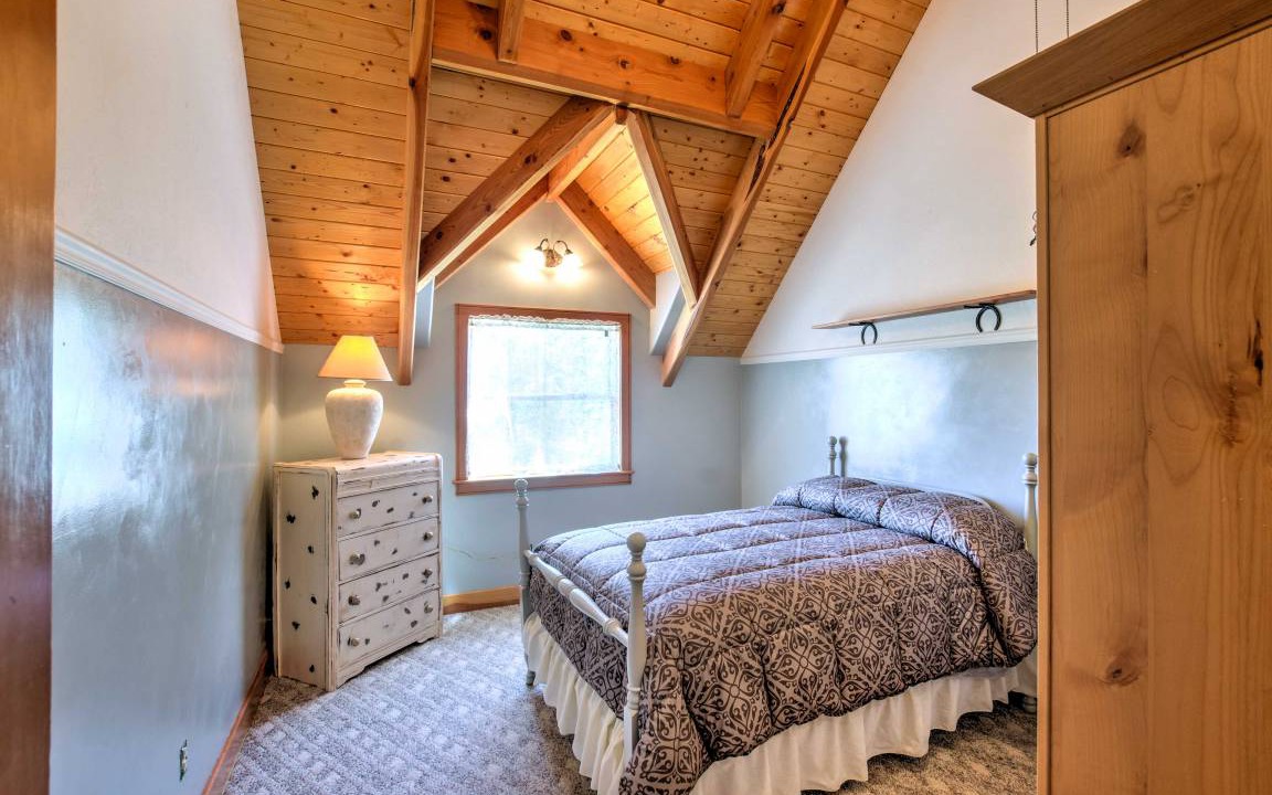 Photo of Bedroom in Edgar