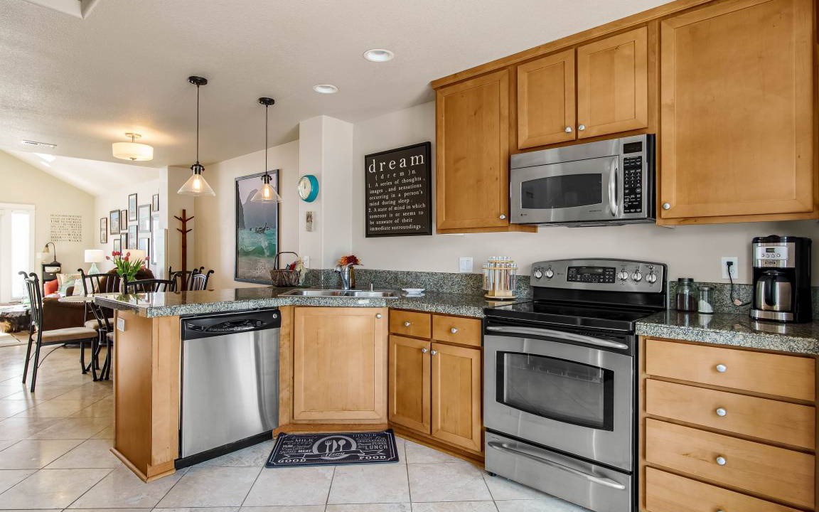 Photo of Kitchen in Rockaway Beach