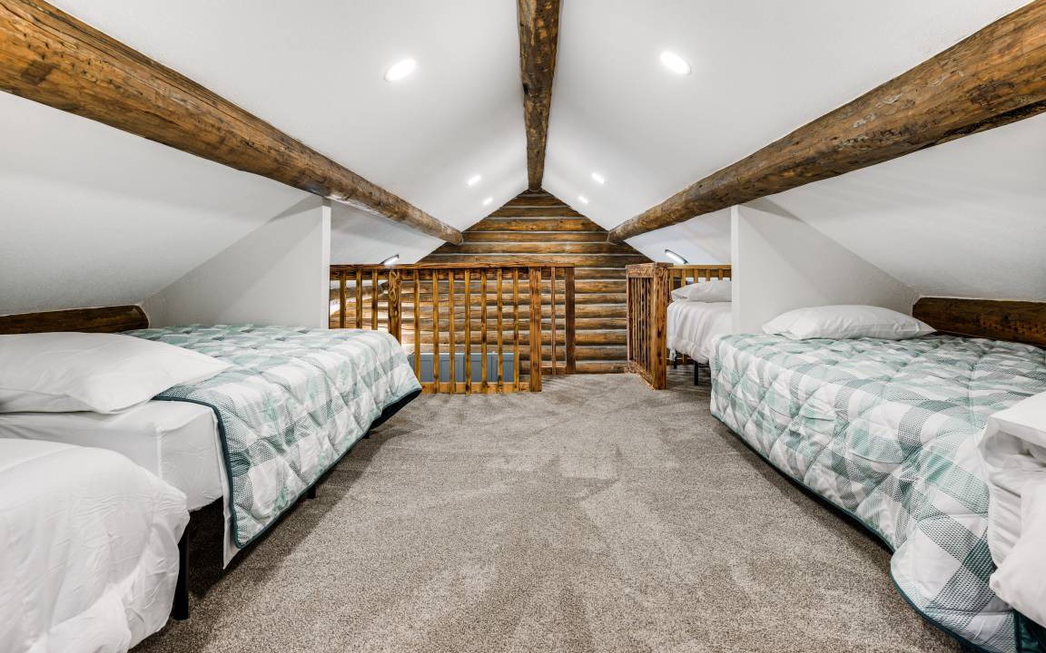 Photo of Bedroom in Beaverhead County