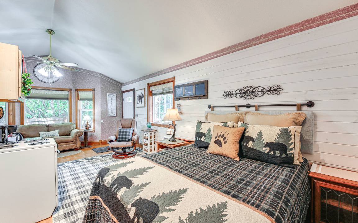 Photo of Bedroom in Libby