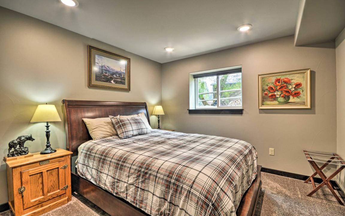 Photo of Bedroom in McLeod