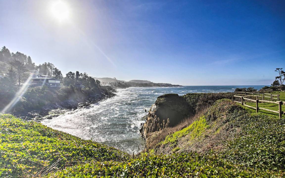 Photo of Others in Depoe Bay