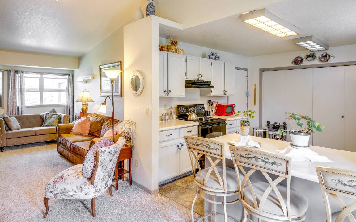 Photo of Kitchen in River Road