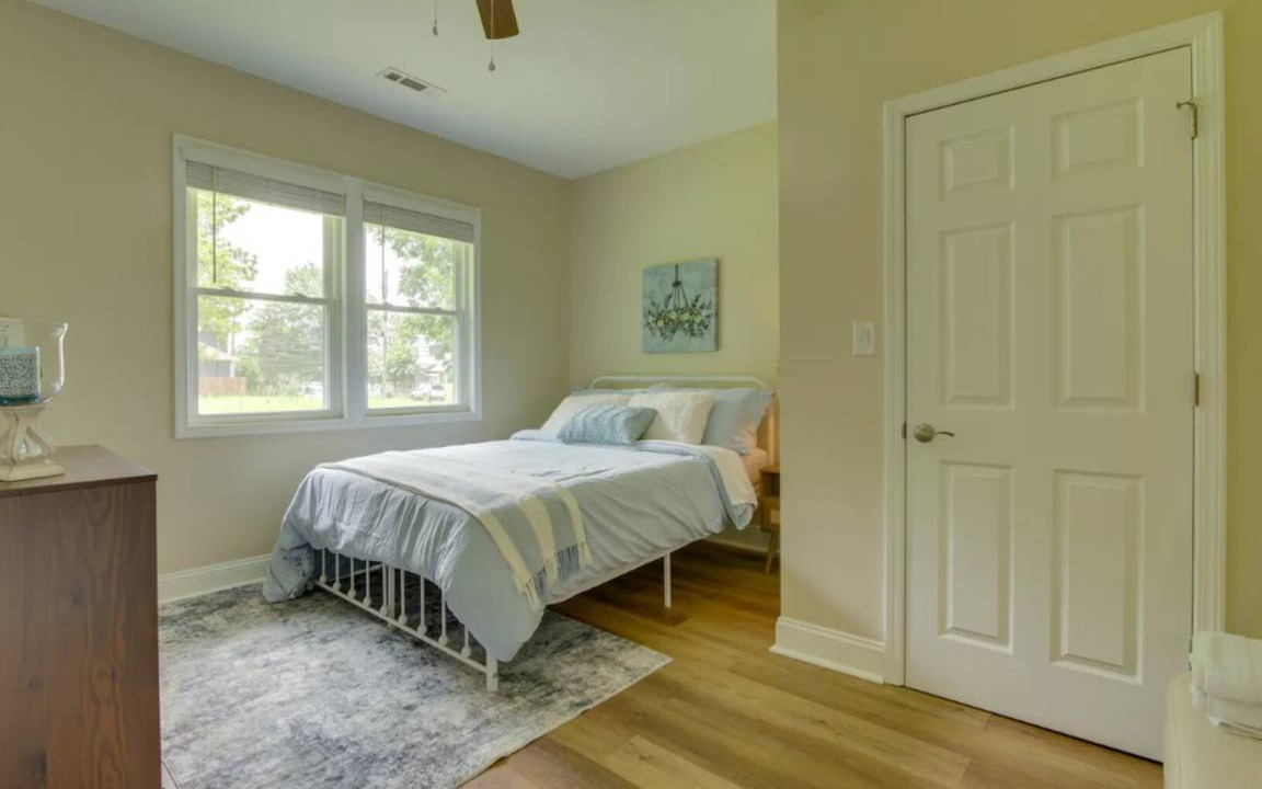 Photo of Bedroom in Jackson