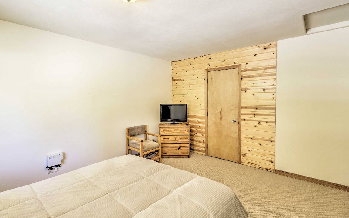 Photo of Bedroom in Trego