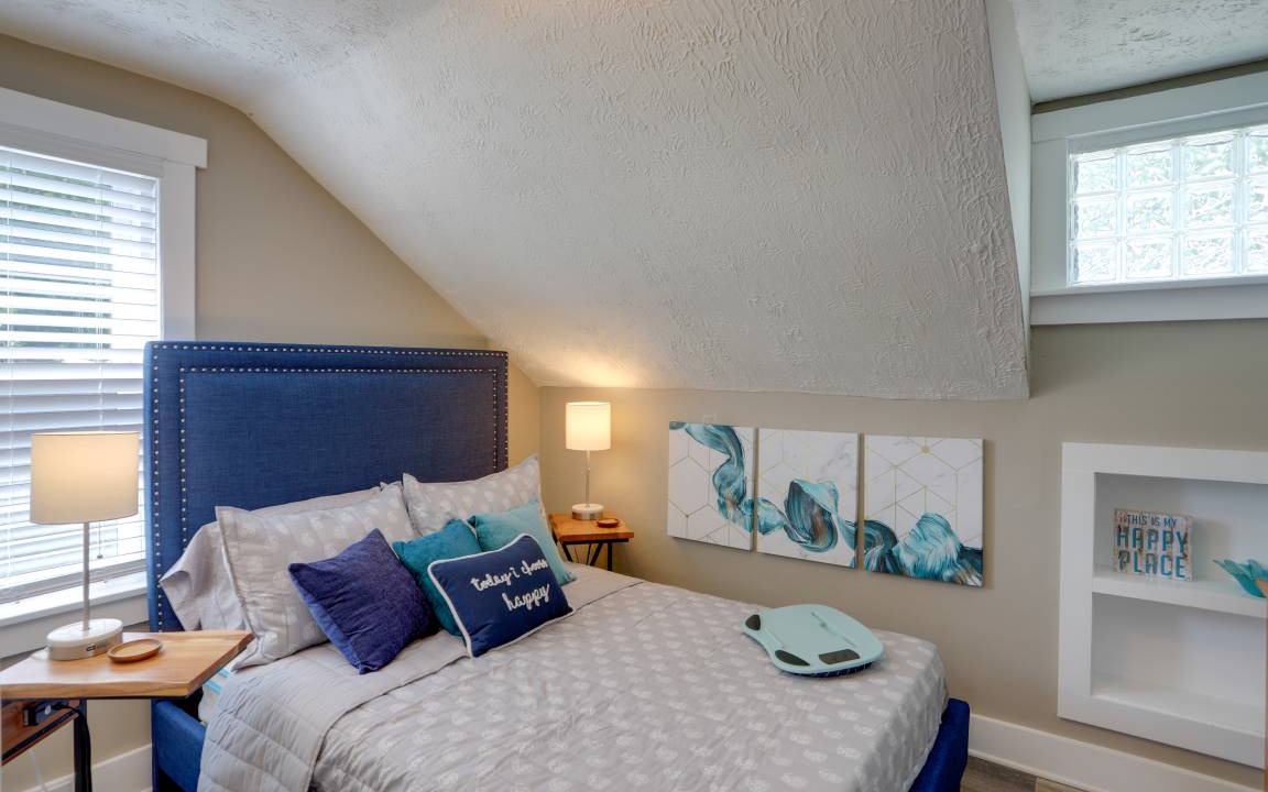 Photo of Bedroom in Willoughby