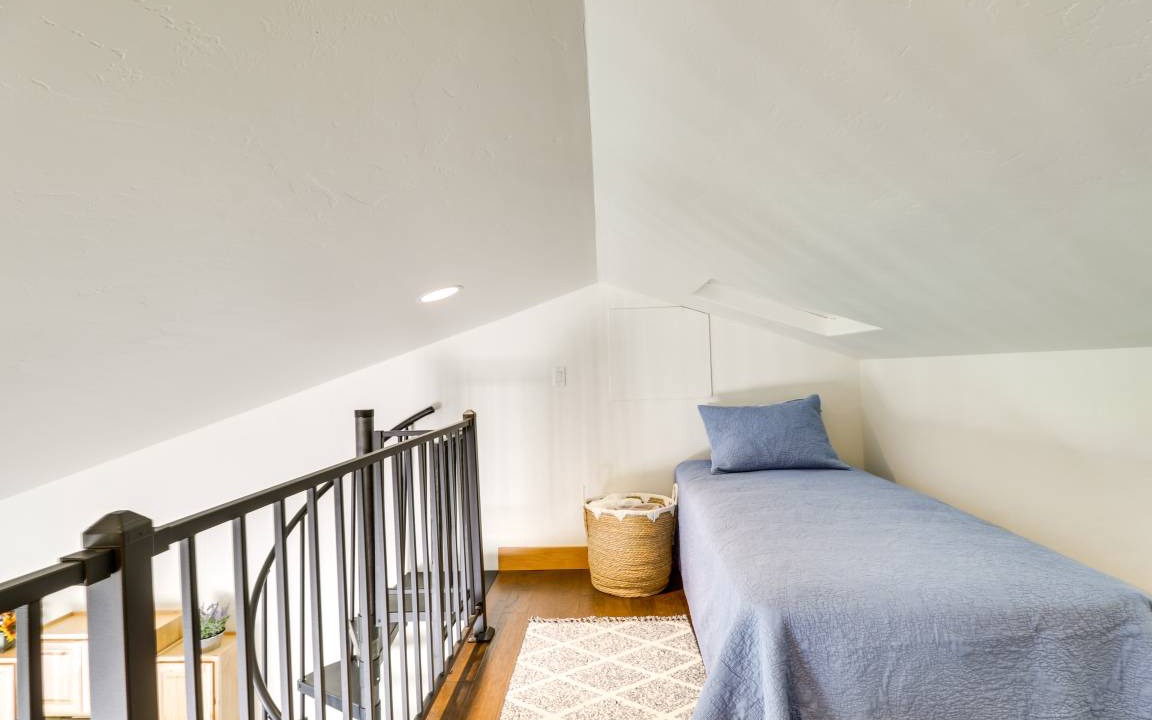 Photo of Bedroom in Northwest Montana - Glacier National Park