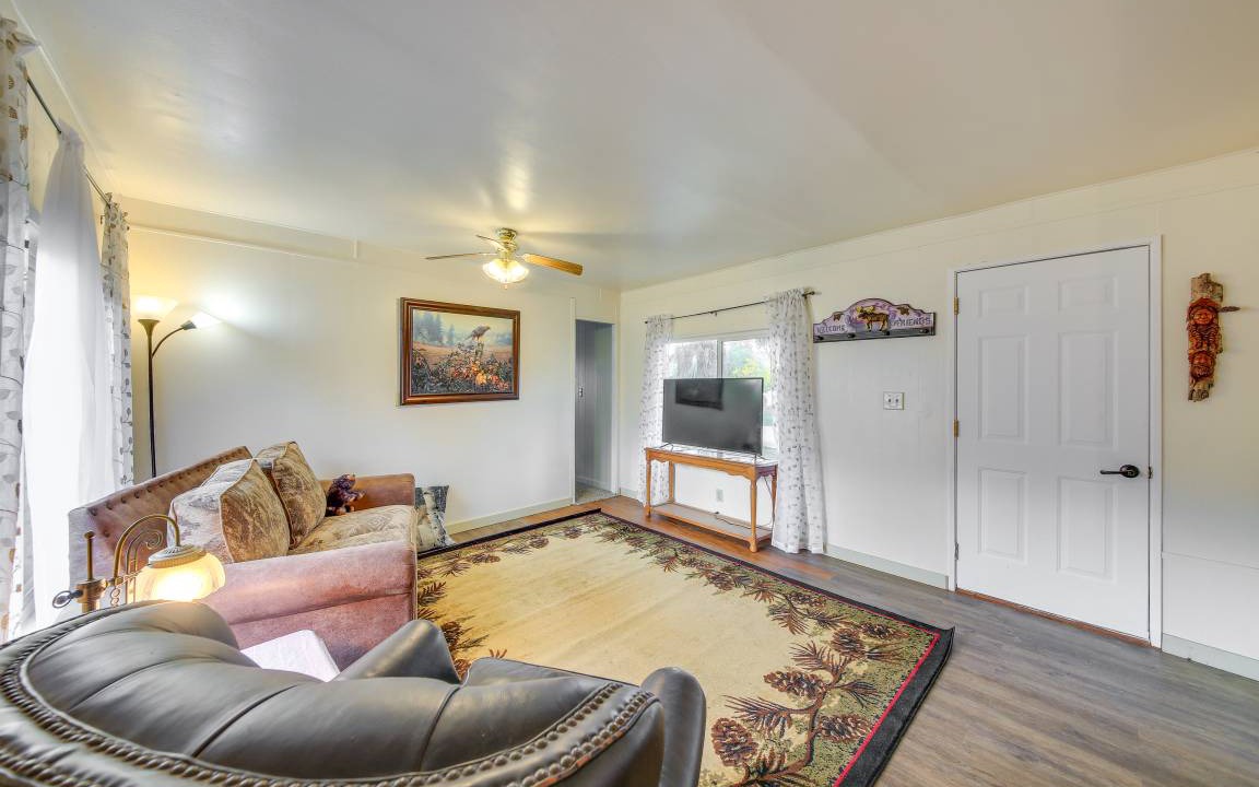 Photo of Livingroom in Libby