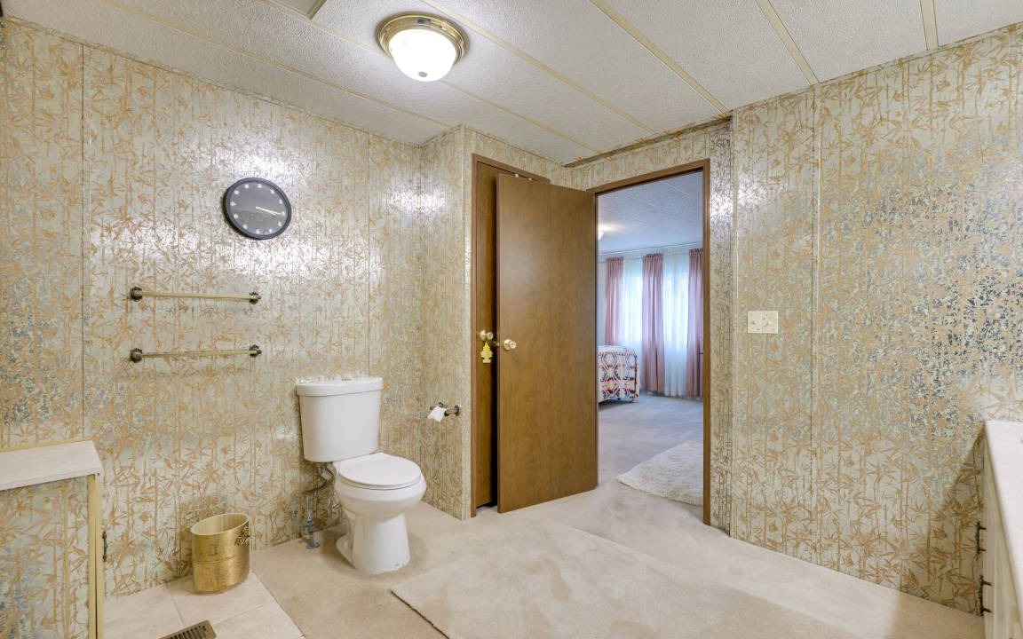 Photo of Bathroom in Salmon