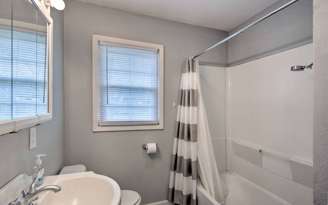 Photo of Bathroom in Bartlesville