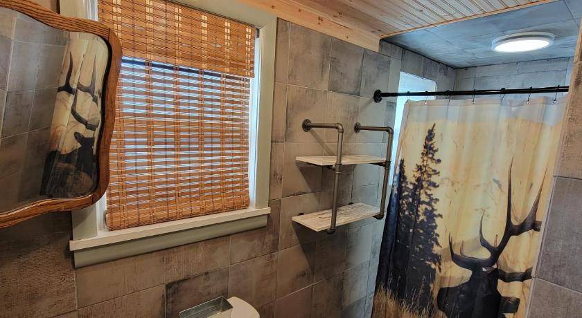 Photo of Bathroom in Hettinger
